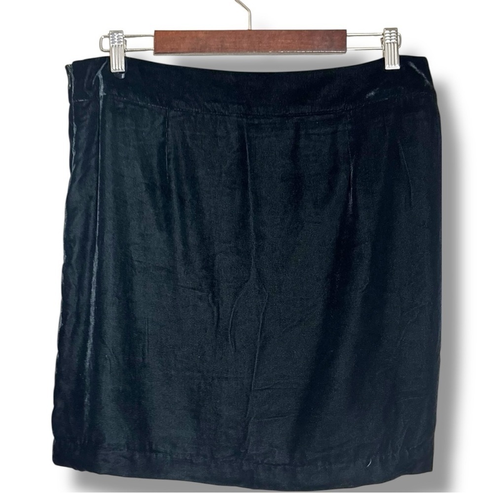 GAP Size 12 Women’s Black Velour A-Line Mini Skirt NWT - Picture 15 of 15